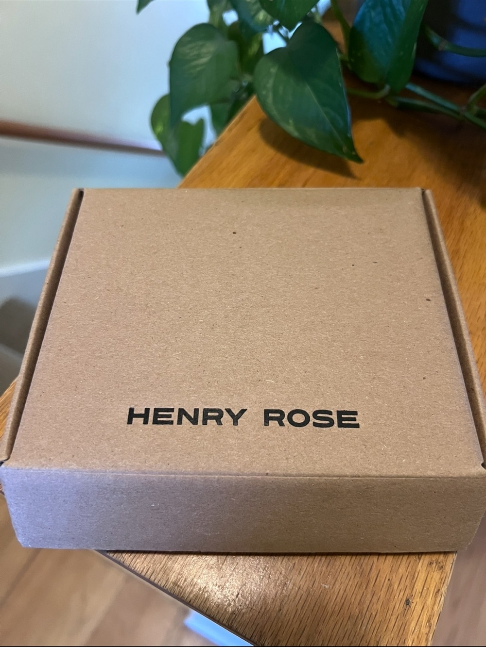 HENRY ROSE Fragrance Sample Set - Picture 2 of 4